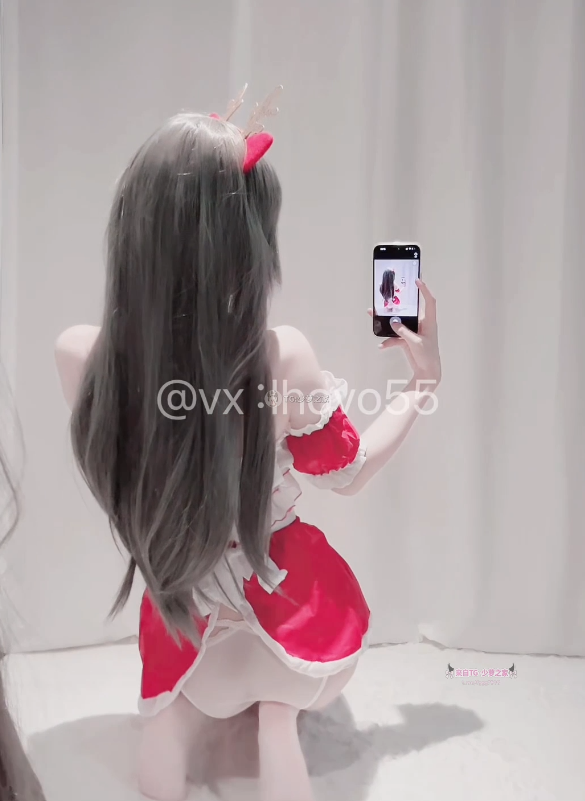 快手小宅酱 快手极品少萝300门槛新作白丝蓝白水手服jk+圣诞情趣制服  【13P 13V 377MB】